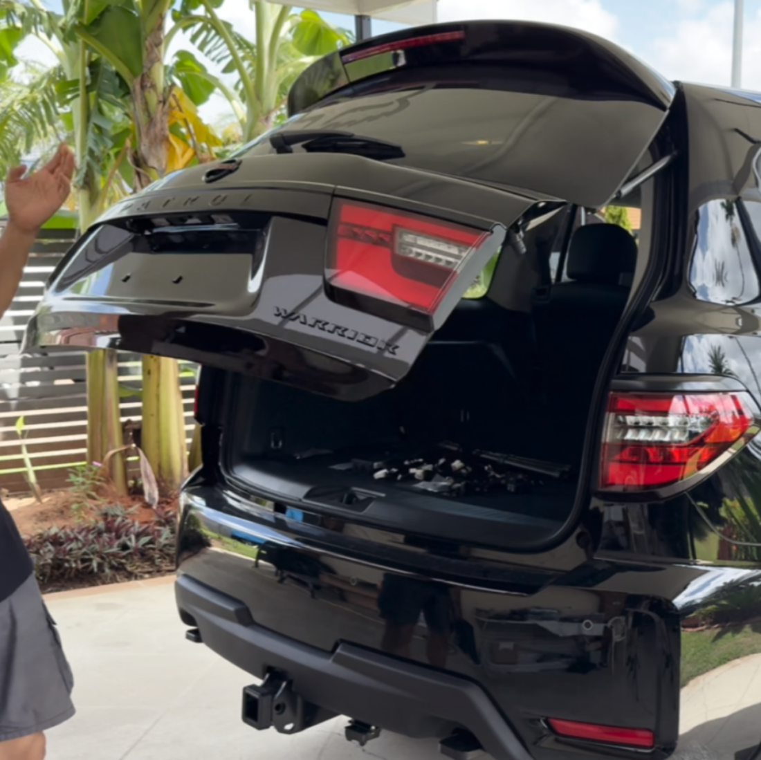 Lc300 Rear Electric Tailgate, Towpro, Anderson, Lights, Power sockets for LC300 ...
