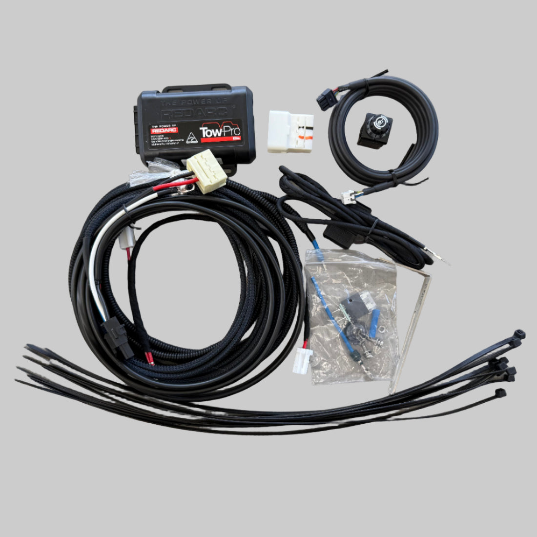 30 mins DIY Redarc Towpro V3 Elite Brake Controller Kit for Toyota Land Cruiser 300
